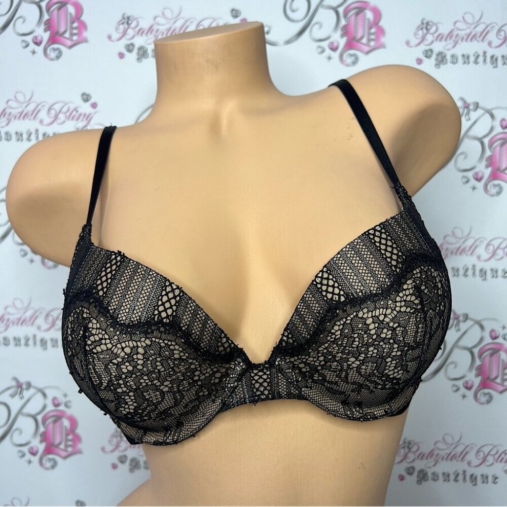 Victoria secret very sexy push up 34C bra lace cream mesh sides black trim luxe